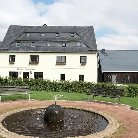 Grand Getaway In Nyaraló *