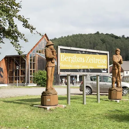 Feriehus Grand Getaway In Deutschneudorf