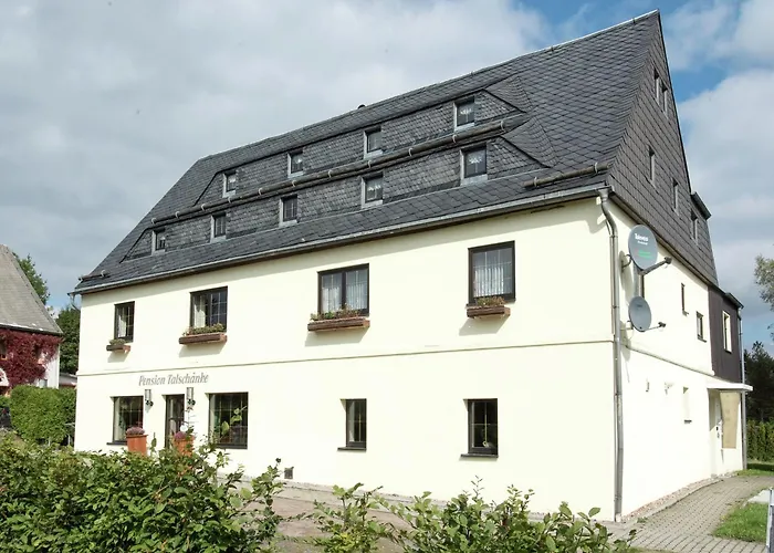 Grand Getaway In Semesterbostad